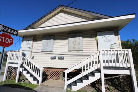 2237 39 HARMONY Street New Orleans LA 70115