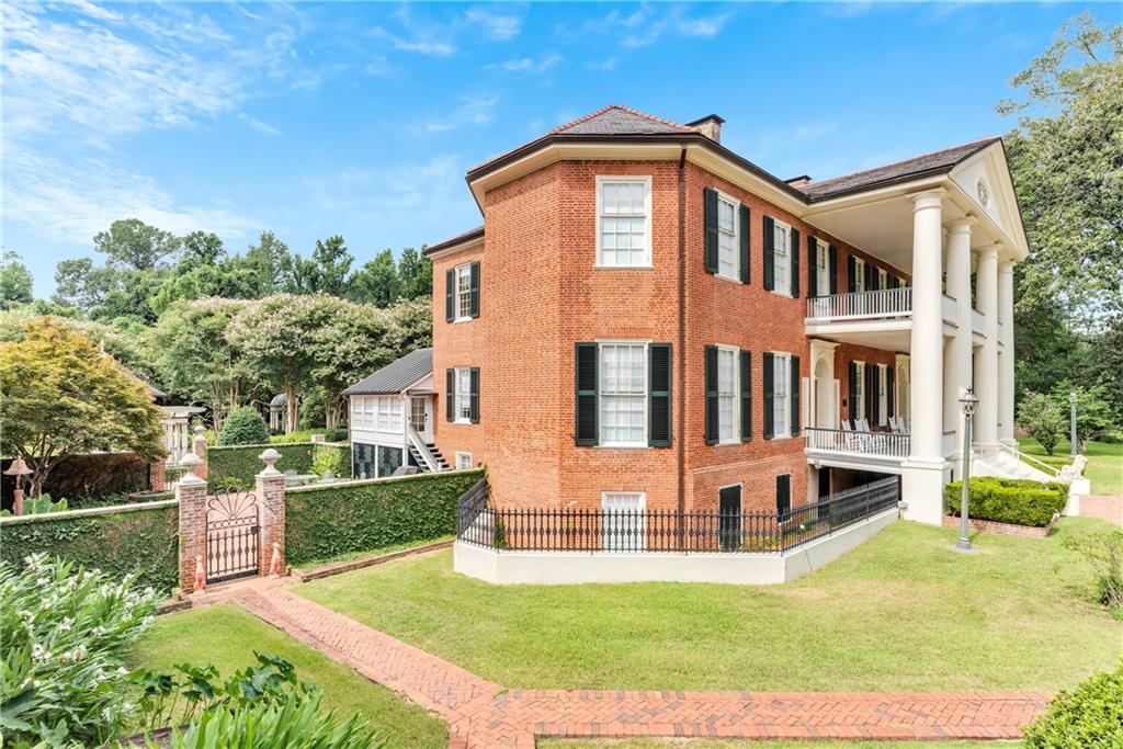 201 LOWER WOODVILLE Road