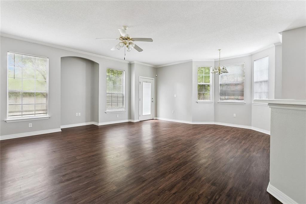 517 SPARTAN Drive 8103