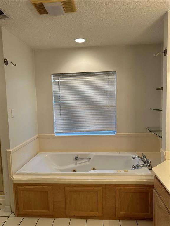 Robert, Louisiana 70455, United States, 3 Bedrooms Bedrooms, ,3 BathroomsBathrooms,Residential,Pending,66483