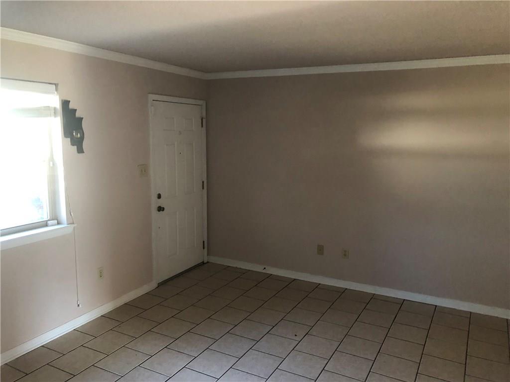 4208 10 CHATEAU Boulevard