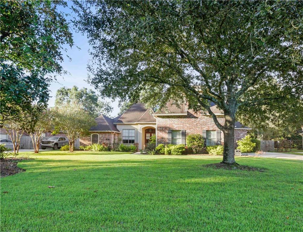 1068 WHITETAIL Drive
