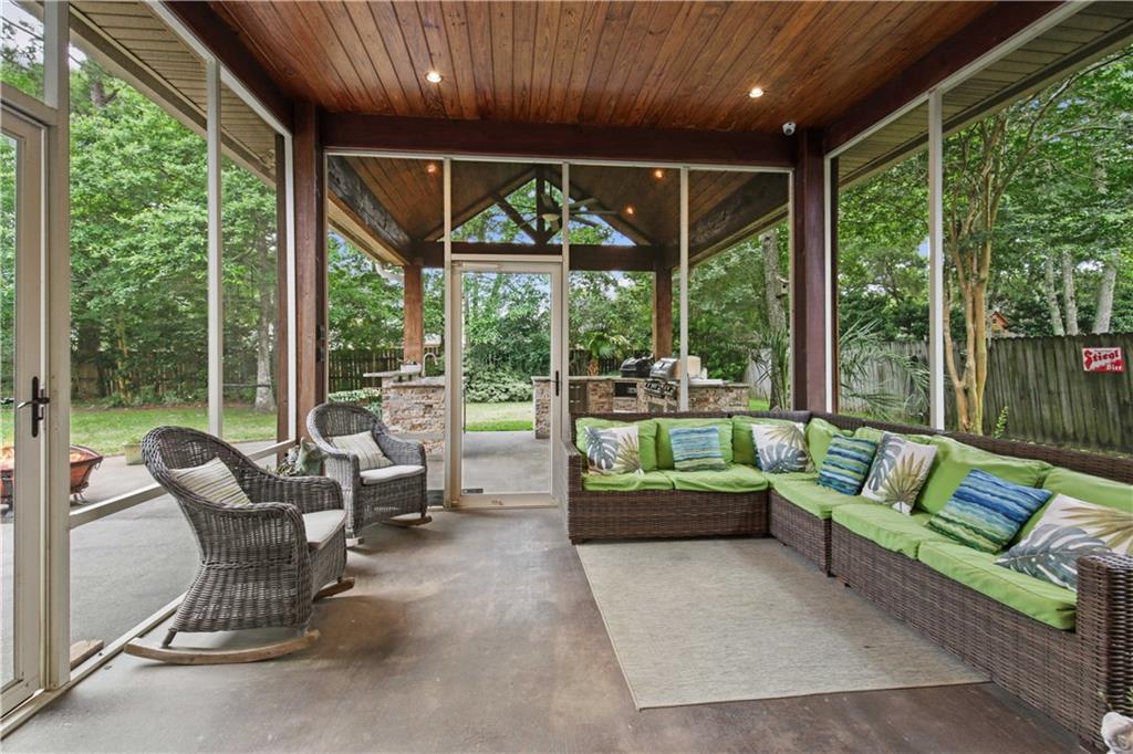 1068 WHITETAIL Drive