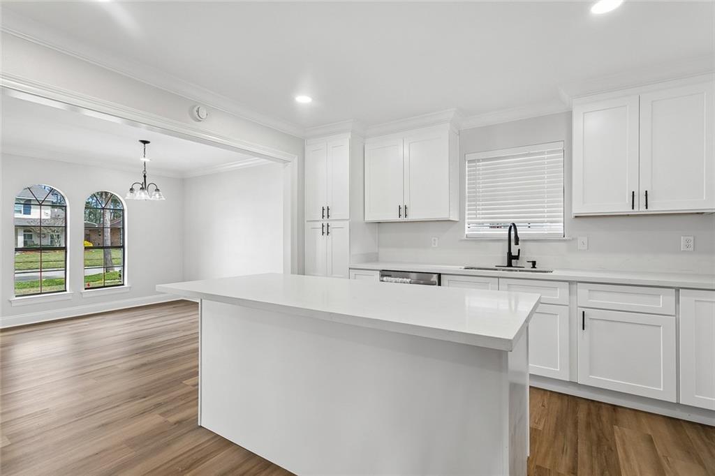 1425 CONSTITUTION Drive