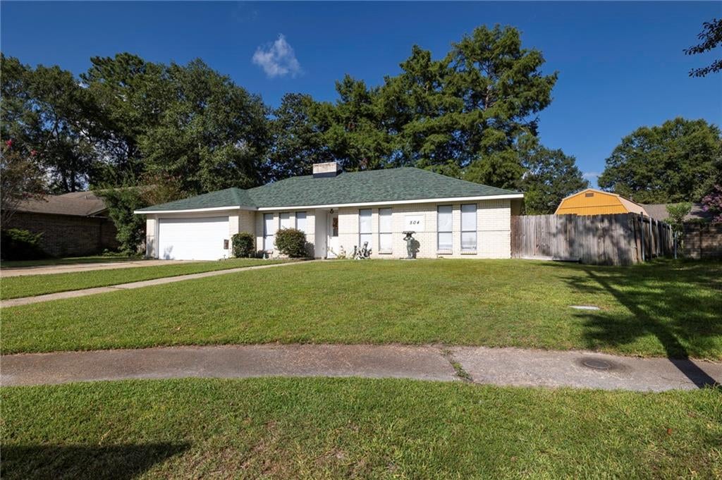 504 SHERWOOD Court