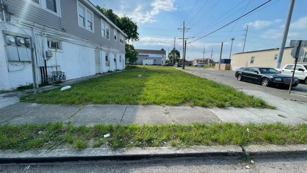 3401 PINE ST, NEW ORLEANS, LA 70125 - Image b18d6e7f5de41f5c5372cceb01fe1209/498249941