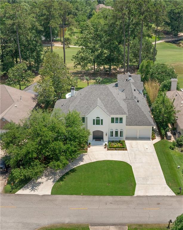 139 FONTAINBLEAU Drive