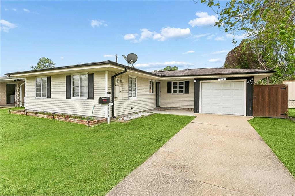 713 RIVER OAKS Drive