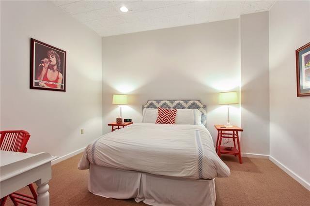 New Orleans, Louisiana 70130, United States, 5 Bedrooms Bedrooms, ,5 BathroomsBathrooms,Residential,Active,234512