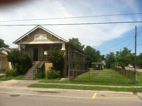 805 07 WHITNEY Avenue New Orleans LA 70114