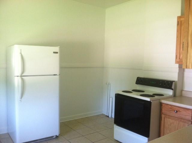 805 07 WHITNEY Avenue