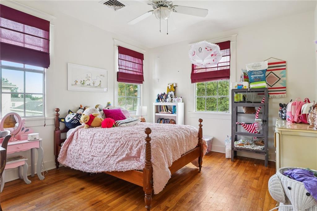 New Orleans, Louisiana 70125, United States, 5 Bedrooms Bedrooms, ,4 BathroomsBathrooms,Residential,Active,68399