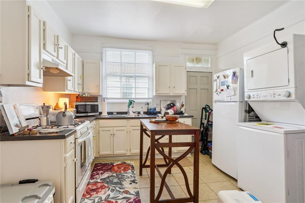 New Orleans, Louisiana 70125, United States, 5 Bedrooms Bedrooms, ,4 BathroomsBathrooms,Residential,Active,68399