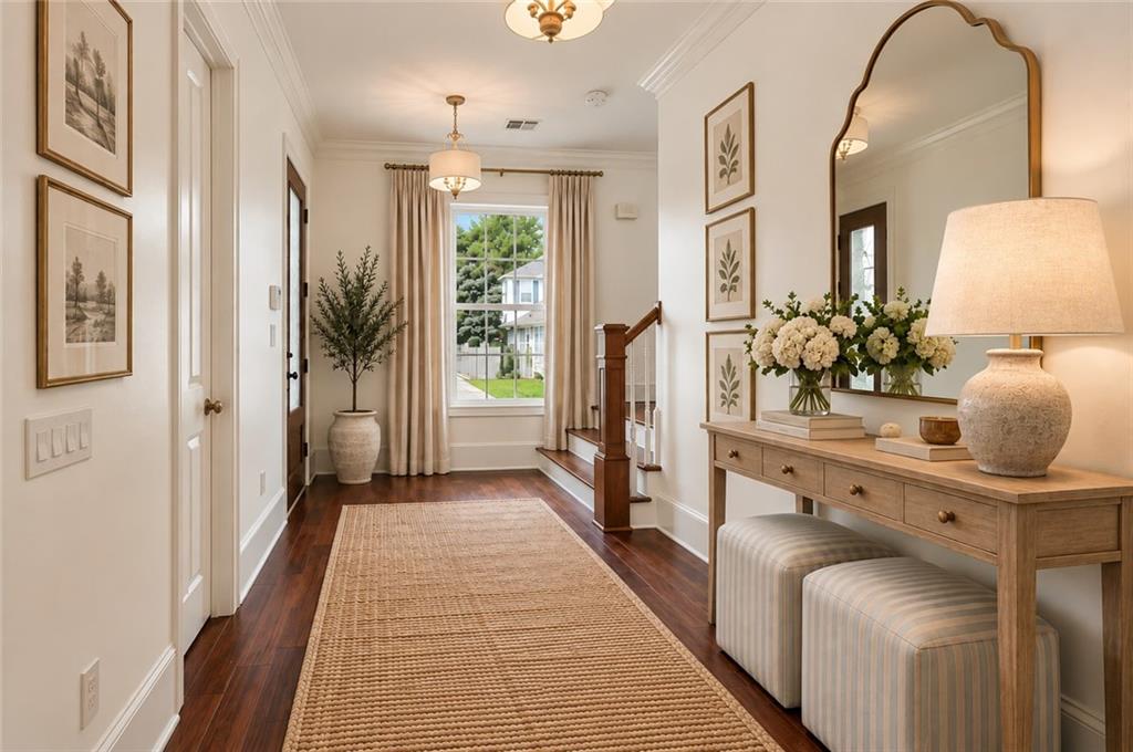 325 METAIRIE HEIGHTS Avenue