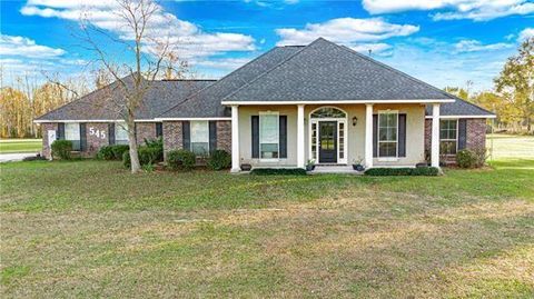 545 TARTAN Trace Covington LA 70435