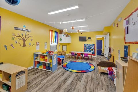 34 OLD HICKORY Street Chalmette LA 70043