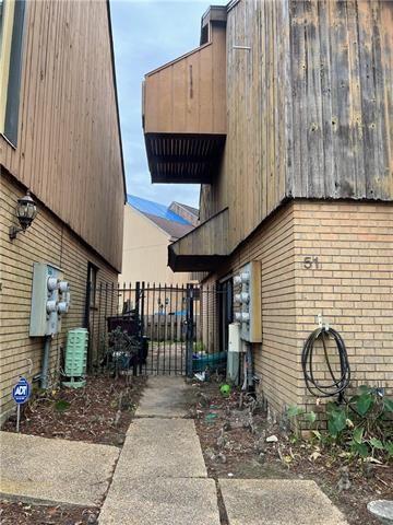51 ORMOND Place 51