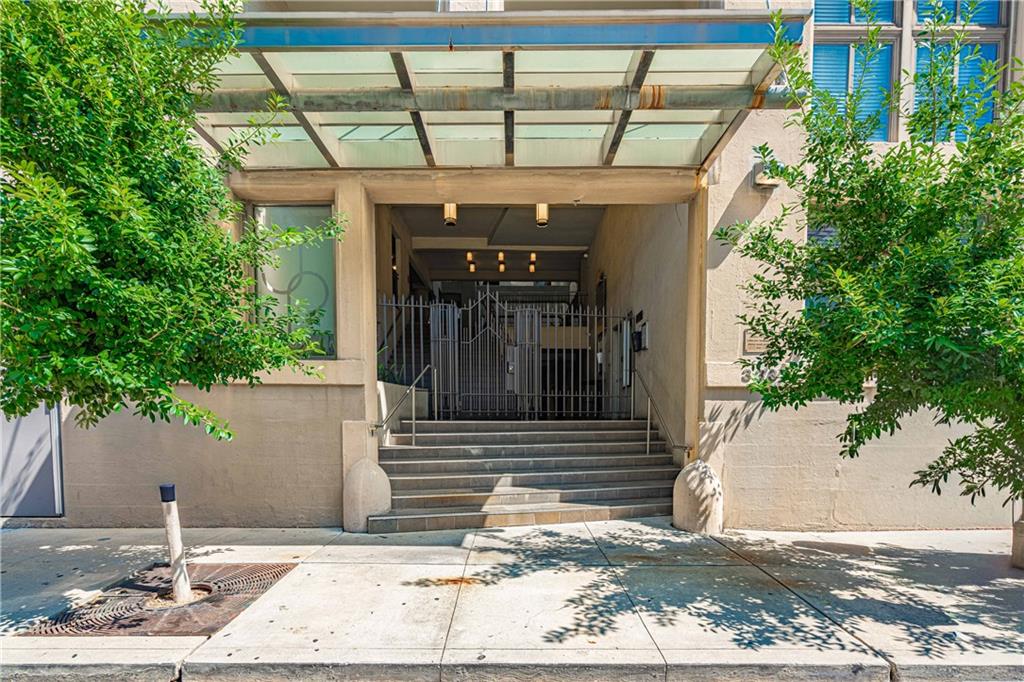 333 JULIA Street 331