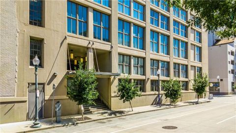 333 JULIA Street 331 New Orleans LA 70130