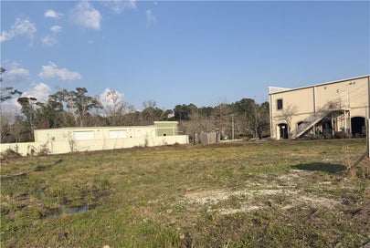 1424 OLD SPANISH Trail Slidell LA 70458