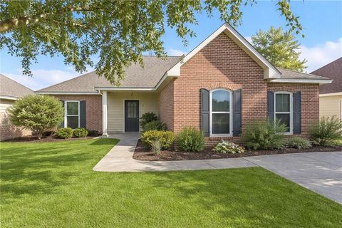 Photo of 70040 4TH Street, Covington, LA 70433 (MLS # 2556536)