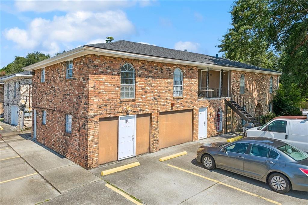 901 E ST. BERNARDY Highway