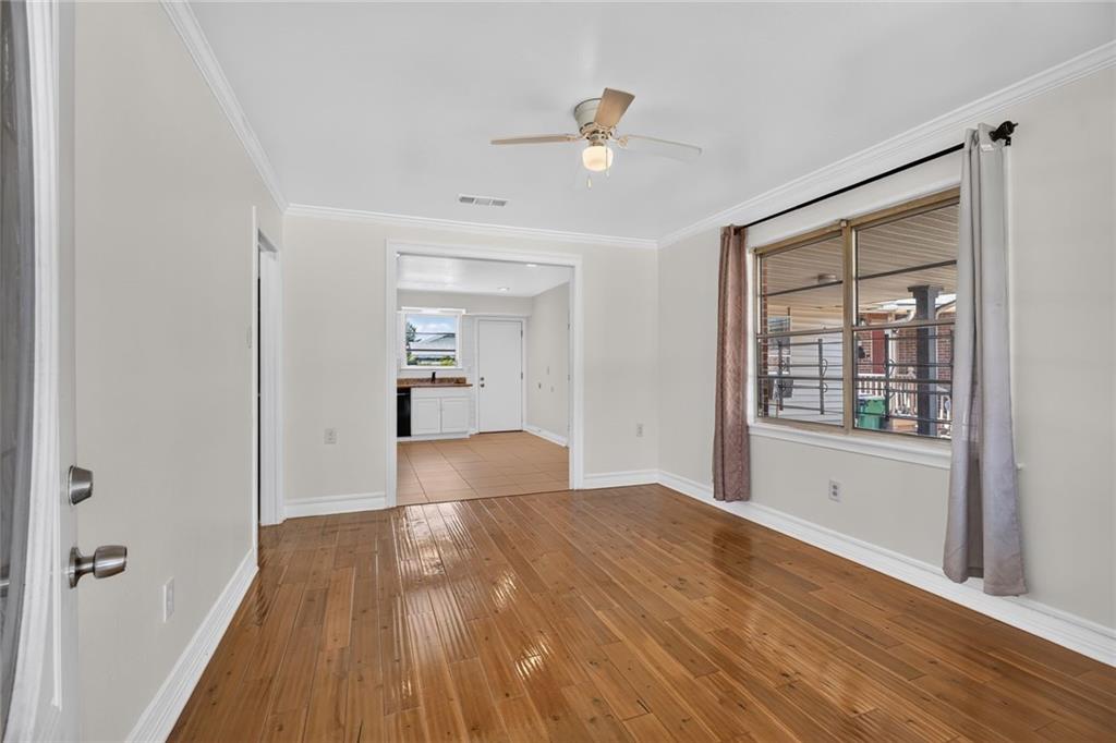 518 OAKLAWN Drive