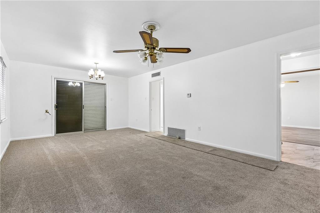 5913 LAFRENIERE Street