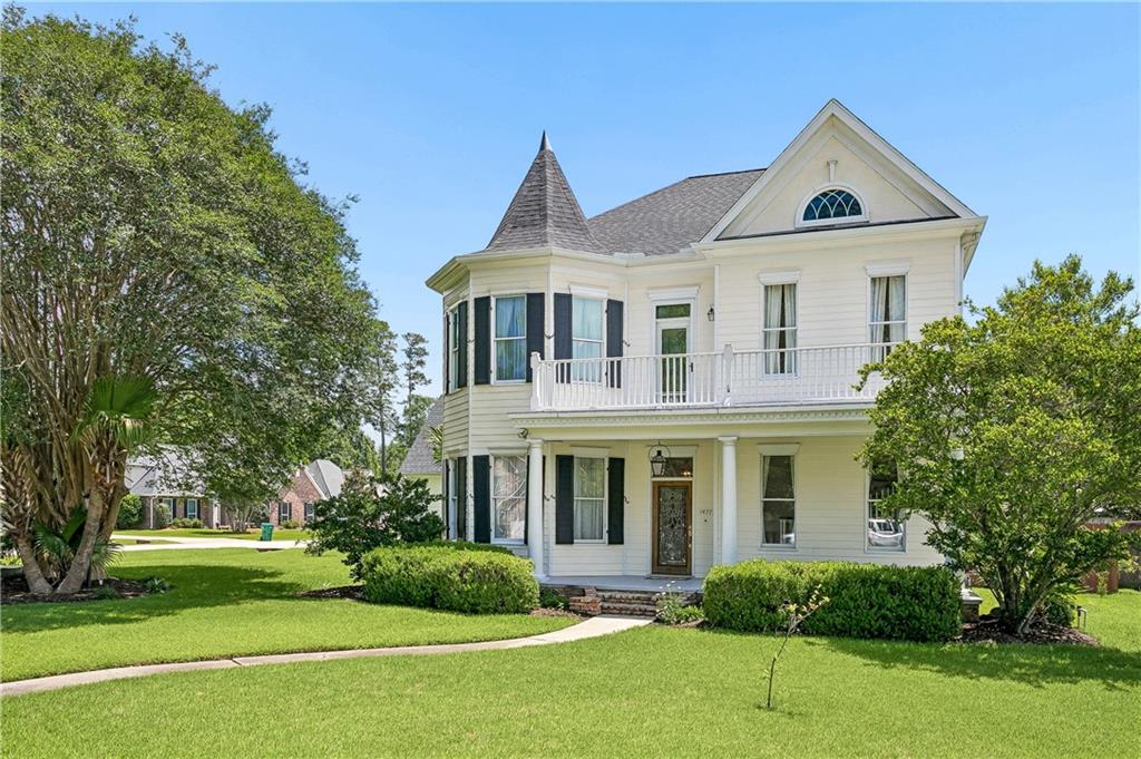 1477 WOODMERE Drive