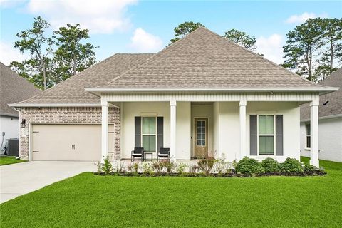 Photo of 67529 EMERALD DOVE Drive, Covington, LA 70433 (MLS # 2536710)