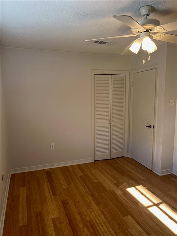 Metairie, Louisiana 70005, United States, 3 Bedrooms Bedrooms, ,1 BathroomBathrooms,Residential,Pending,13982