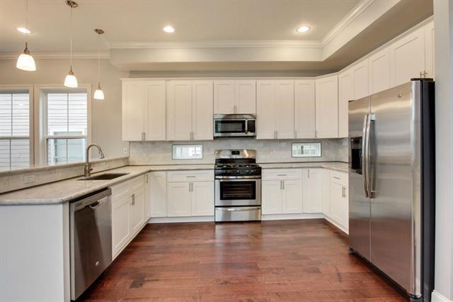 New Orleans, Louisiana 70119, United States, 3 Bedrooms Bedrooms, ,3 BathroomsBathrooms,Residential,Active,35494