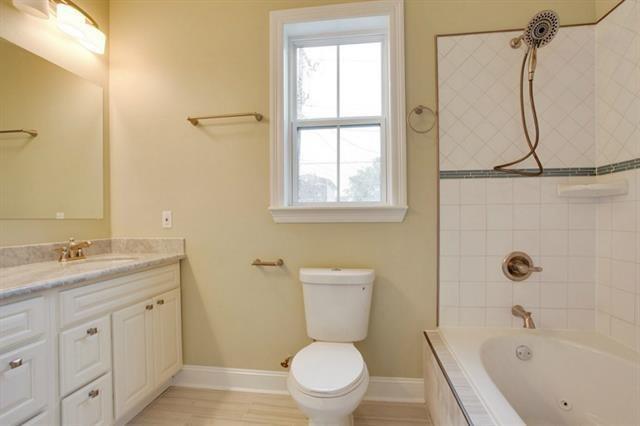 New Orleans, Louisiana 70119, United States, 3 Bedrooms Bedrooms, ,3 BathroomsBathrooms,Residential,Active,35494