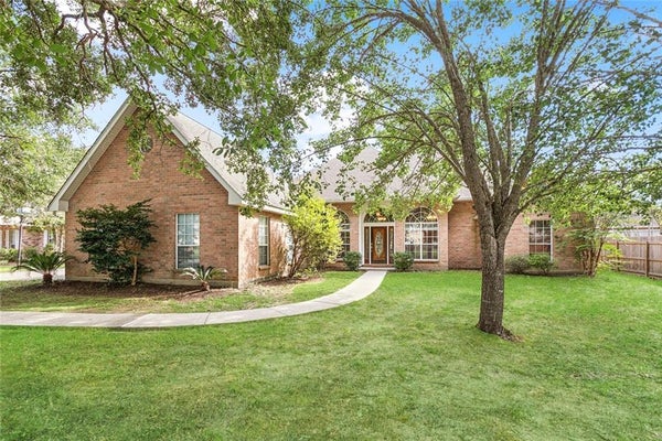 200 LEEDS ST, SLIDELL, LA 70461 - Image b42c24cfeeeb19bbbac7f8fecc459dff/3453791987