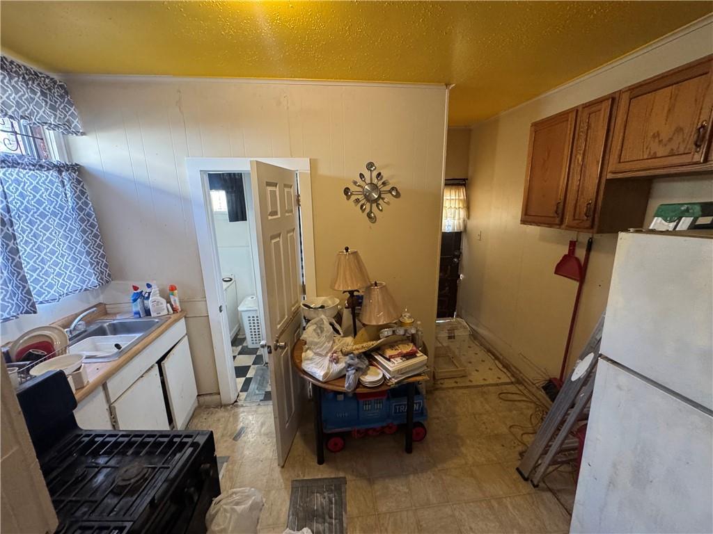 2828 30 ANDOVER Street