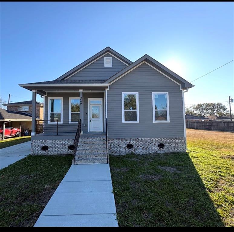79 W CHALMETTE Circle