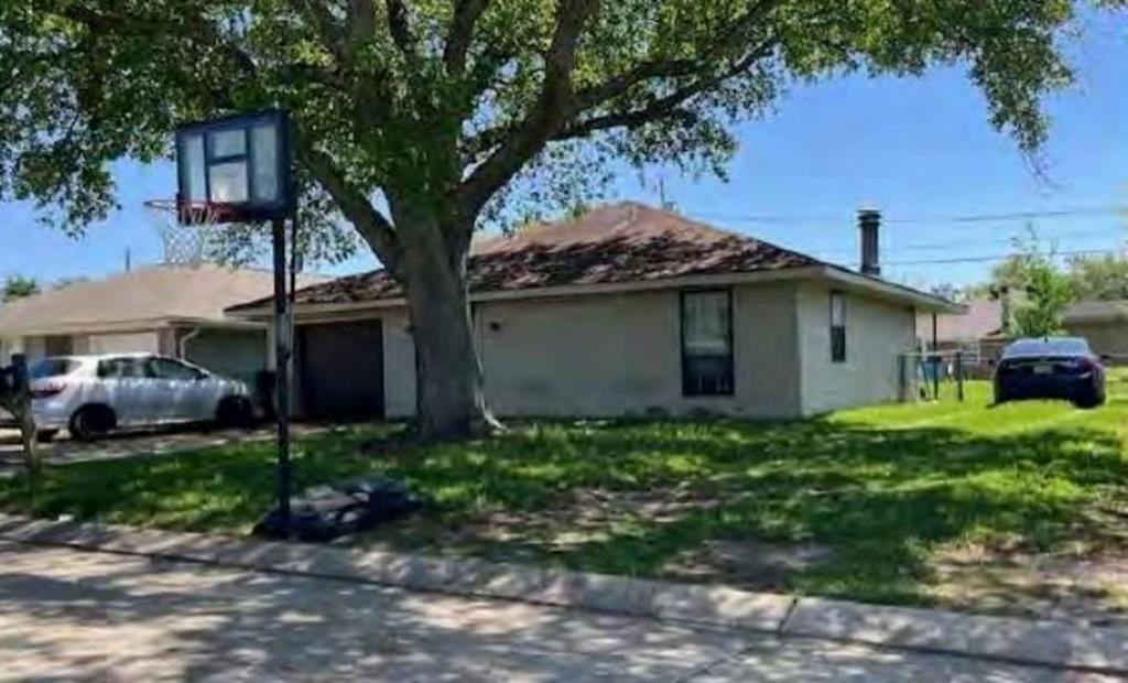 116 RIVER POINT Drive