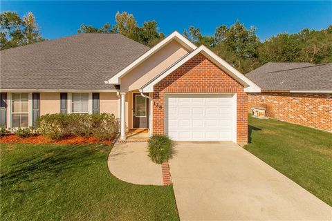 124 SOUTHGATE Drive Ponchatoula LA 70454