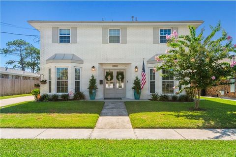1304 WISTERIA Drive Metairie LA 70005