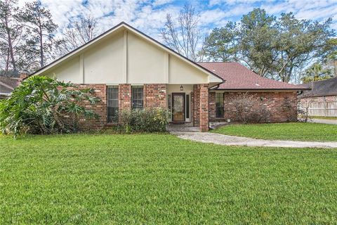 387 CROSS GATES Boulevard Slidell LA 70461