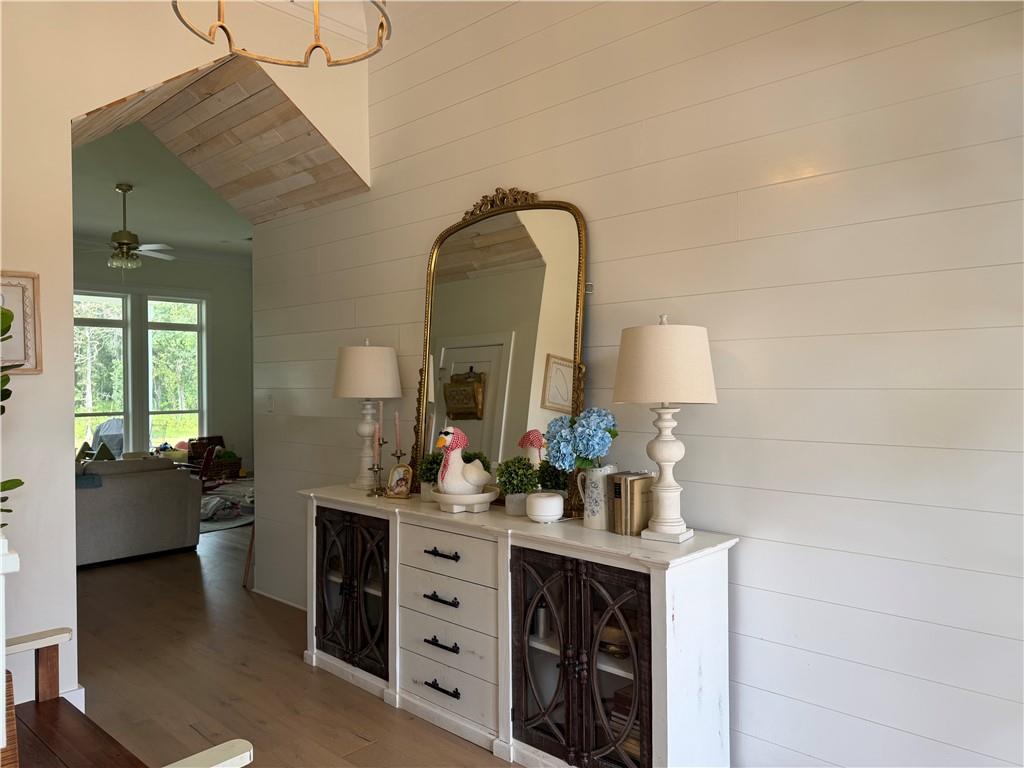 21333 CLEAR CREEK Road