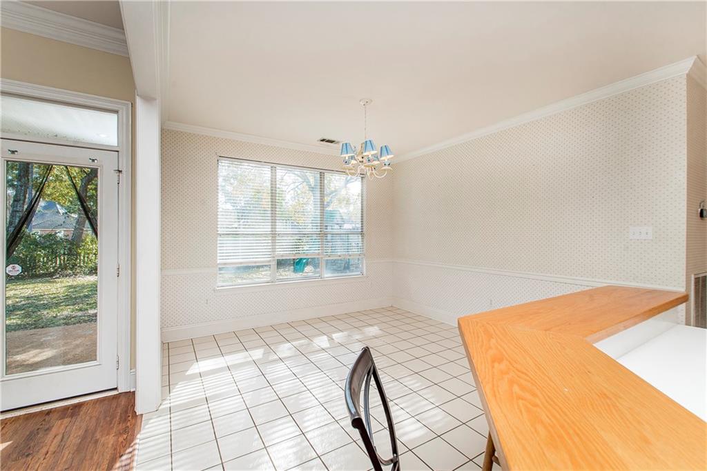 Covington, Louisiana 70433, United States, 4 Bedrooms Bedrooms, ,3 BathroomsBathrooms,Residential,Pending,20052