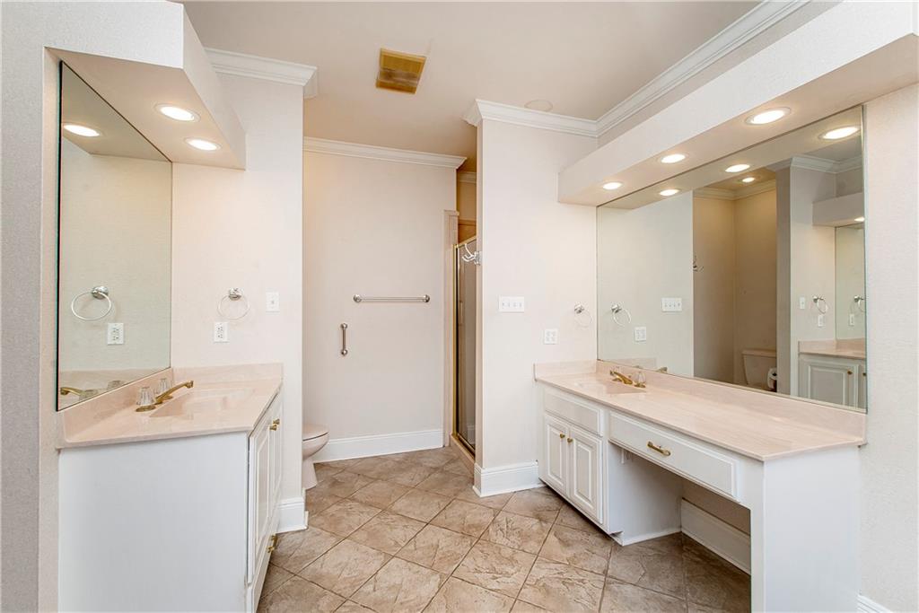 Covington, Louisiana 70433, United States, 4 Bedrooms Bedrooms, ,3 BathroomsBathrooms,Residential,Pending,20052