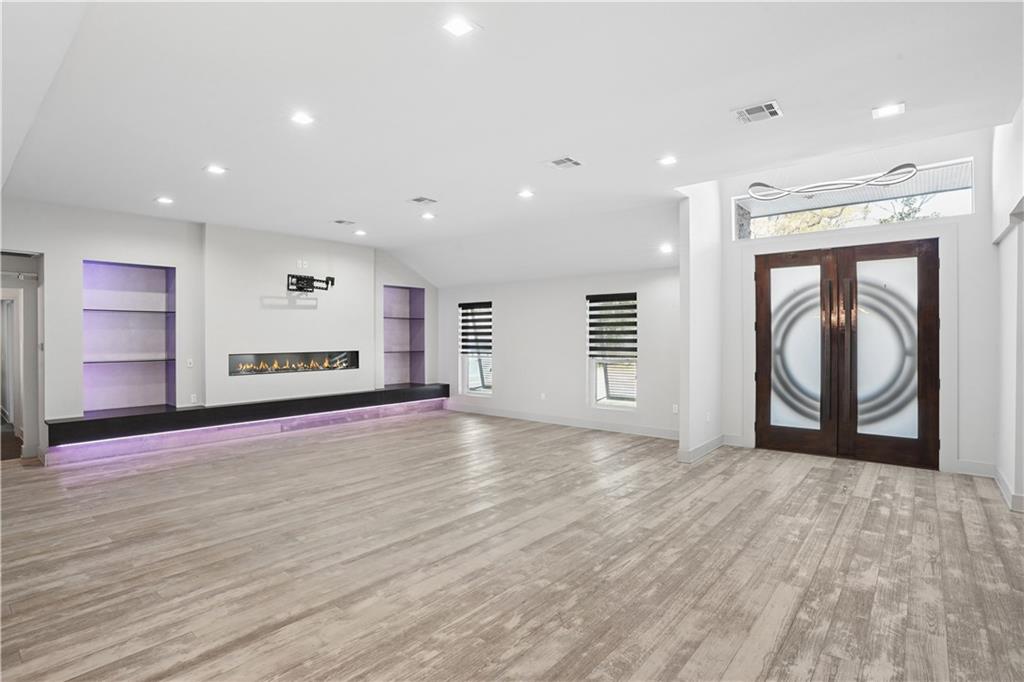 10012 IDLEWOOD Place