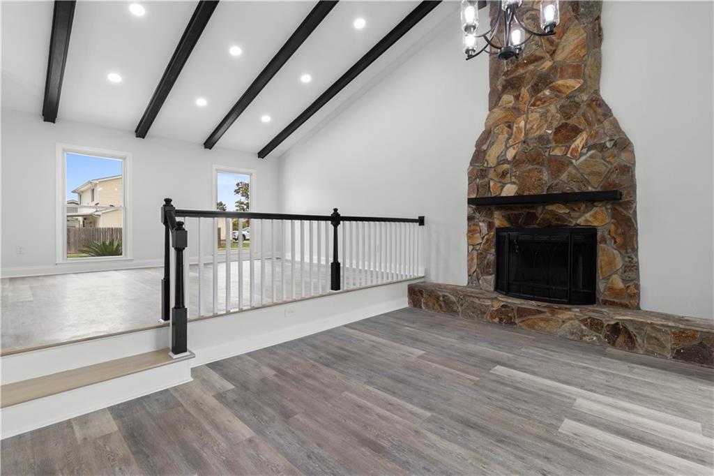 3237 WHISPER Lane