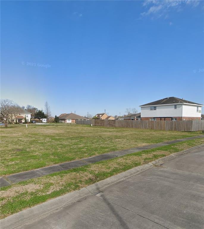 8449 CREOLE Drive