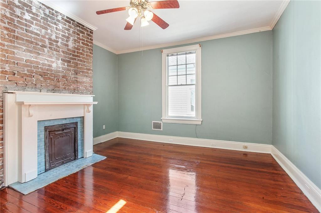 New Orleans, Louisiana 70115, United States, 4 Bedrooms Bedrooms, ,2 BathroomsBathrooms,Residential,Active,108191