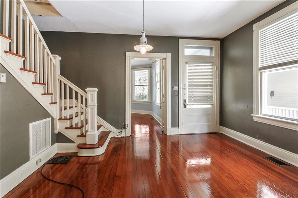 New Orleans, Louisiana 70115, United States, 4 Bedrooms Bedrooms, ,2 BathroomsBathrooms,Residential,Active,108191