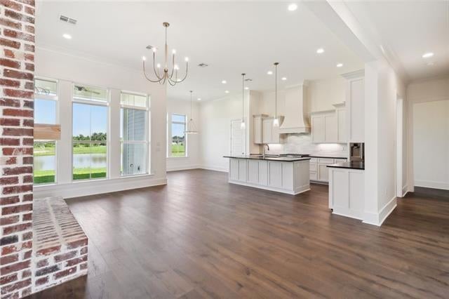 7158 BEDICOVE Drive