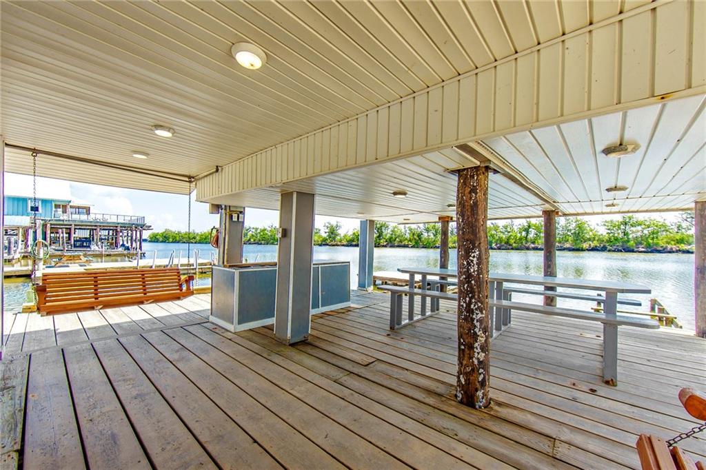 7479 EDGEWATER Drive